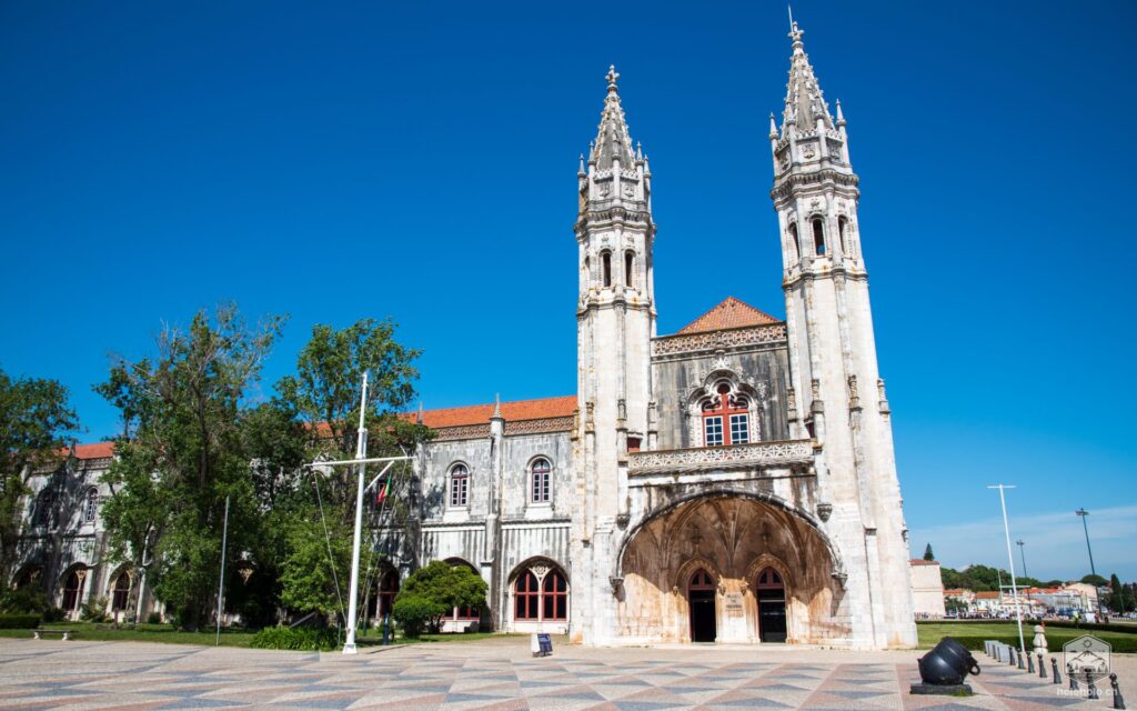 Kirche